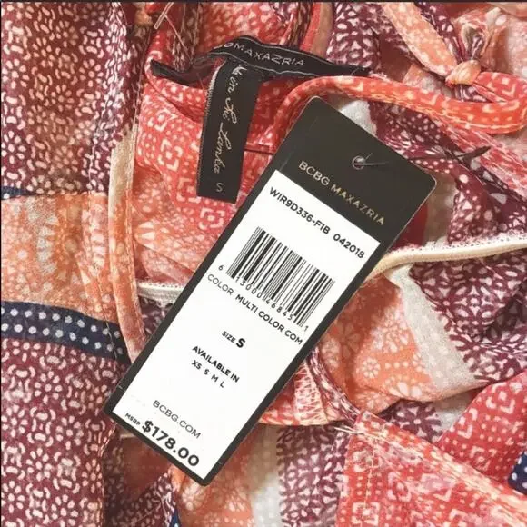 NEW BCBG MaxAzria Red White Sheer Print Patterned Tie Tank Top Shorts Romper S - Picture 6 of 7